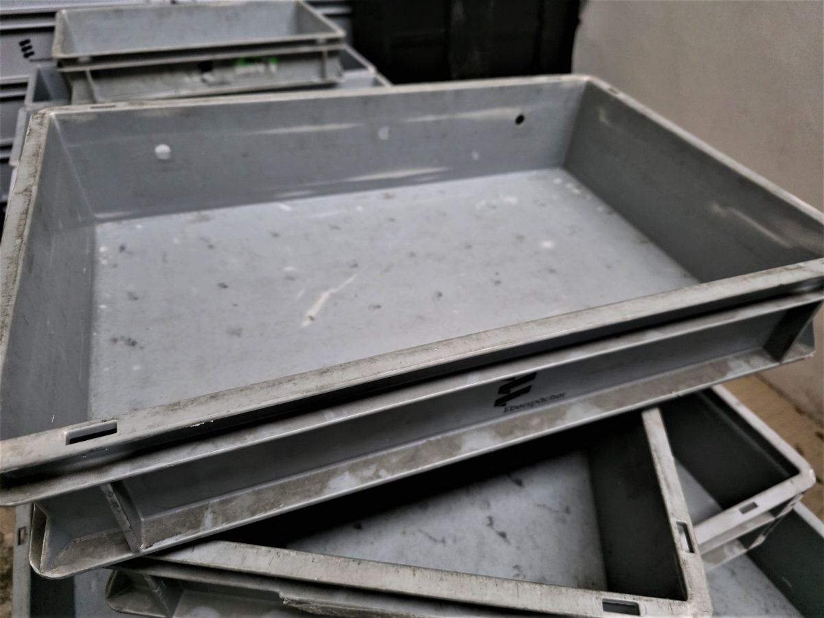 Pojemnik Magazynowy Warsztatowy Garażowy EURO 60x40x12cm.-UŻYWANY. 3